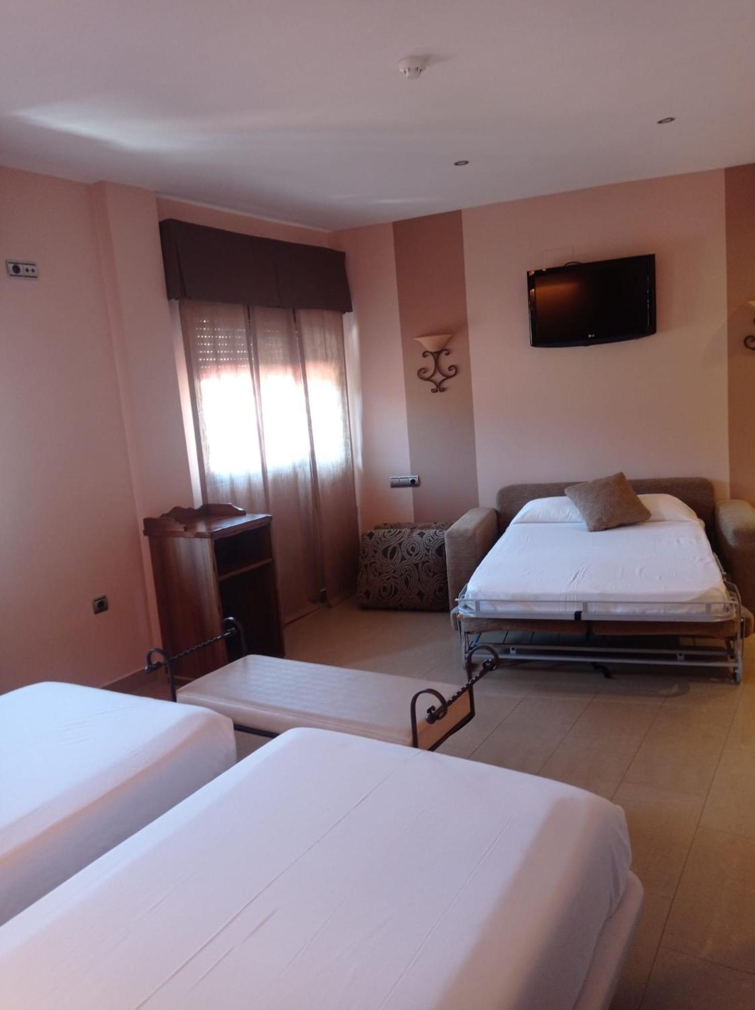 Hotel La Brasa Vélez de Benaudalla Zewnętrze zdjęcie