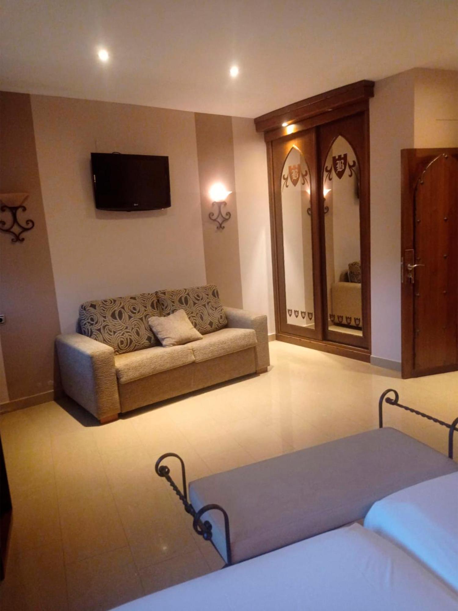 Hotel La Brasa Vélez de Benaudalla Zewnętrze zdjęcie