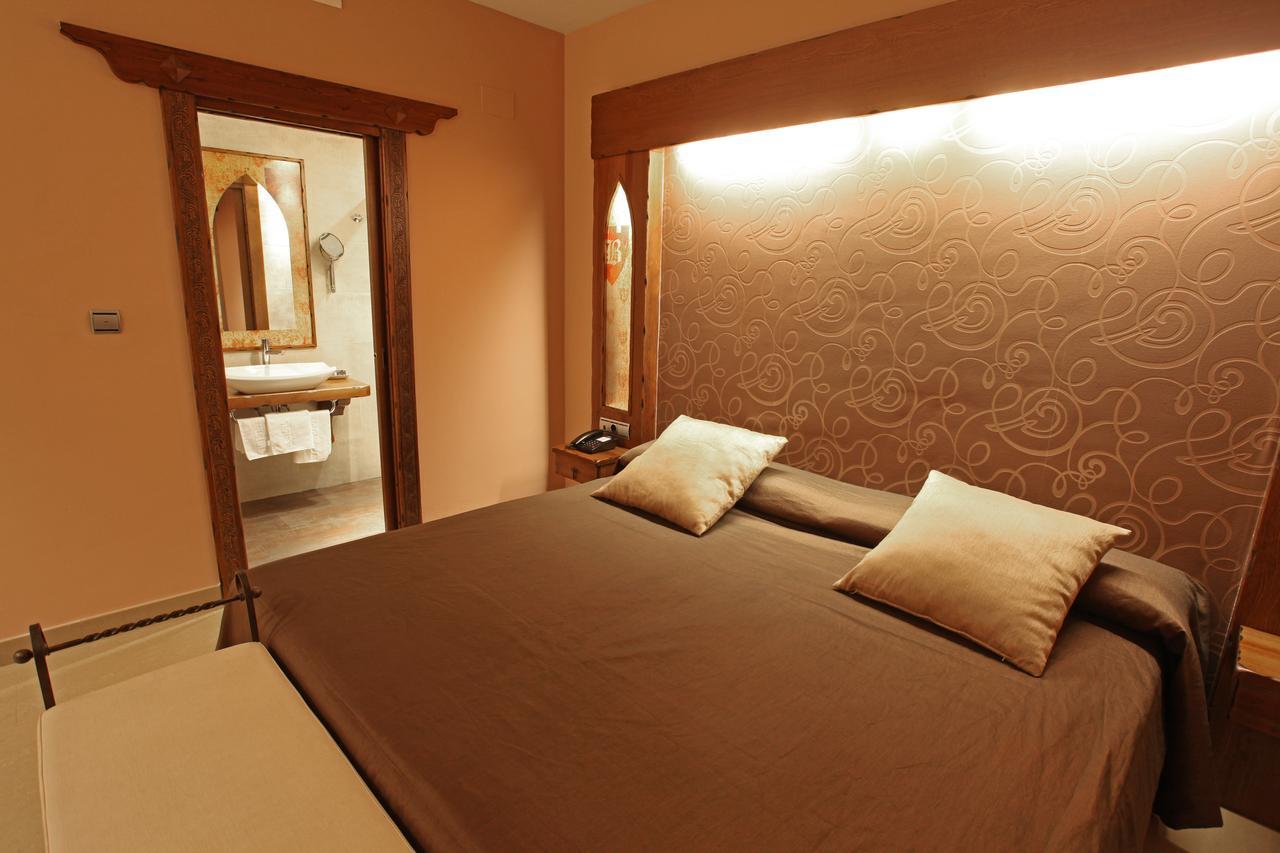 Hotel La Brasa Vélez de Benaudalla Zewnętrze zdjęcie